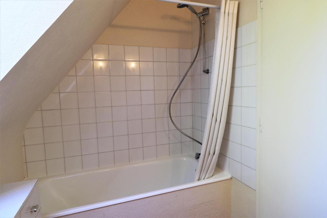 Maison Du Golfe Séné Extérieur photo